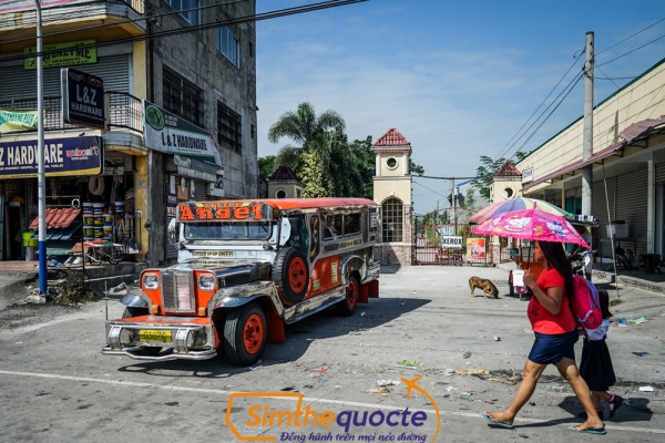 philippines-bieu-tuong-dat-nuoc-tam-bao-tg.jpg